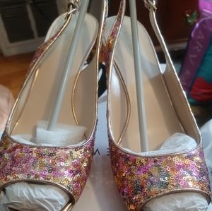 New without tags Ladies Slingback Sandals